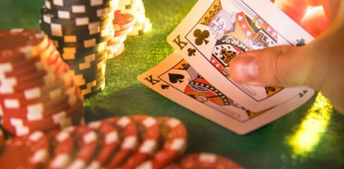 Luật tham gia poker 123B